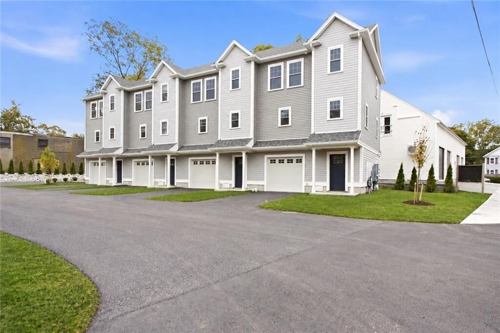 Property Photo:  85 Croade Street  RI 02885 