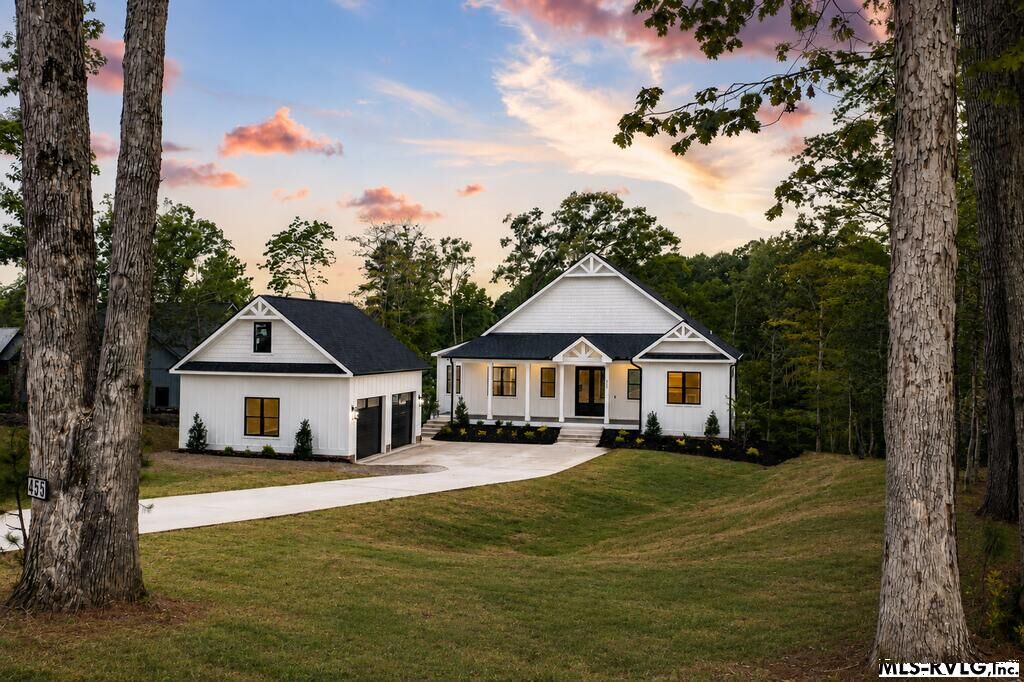 Property Photo:  455 Mountain Rock Trail  VA 23917 