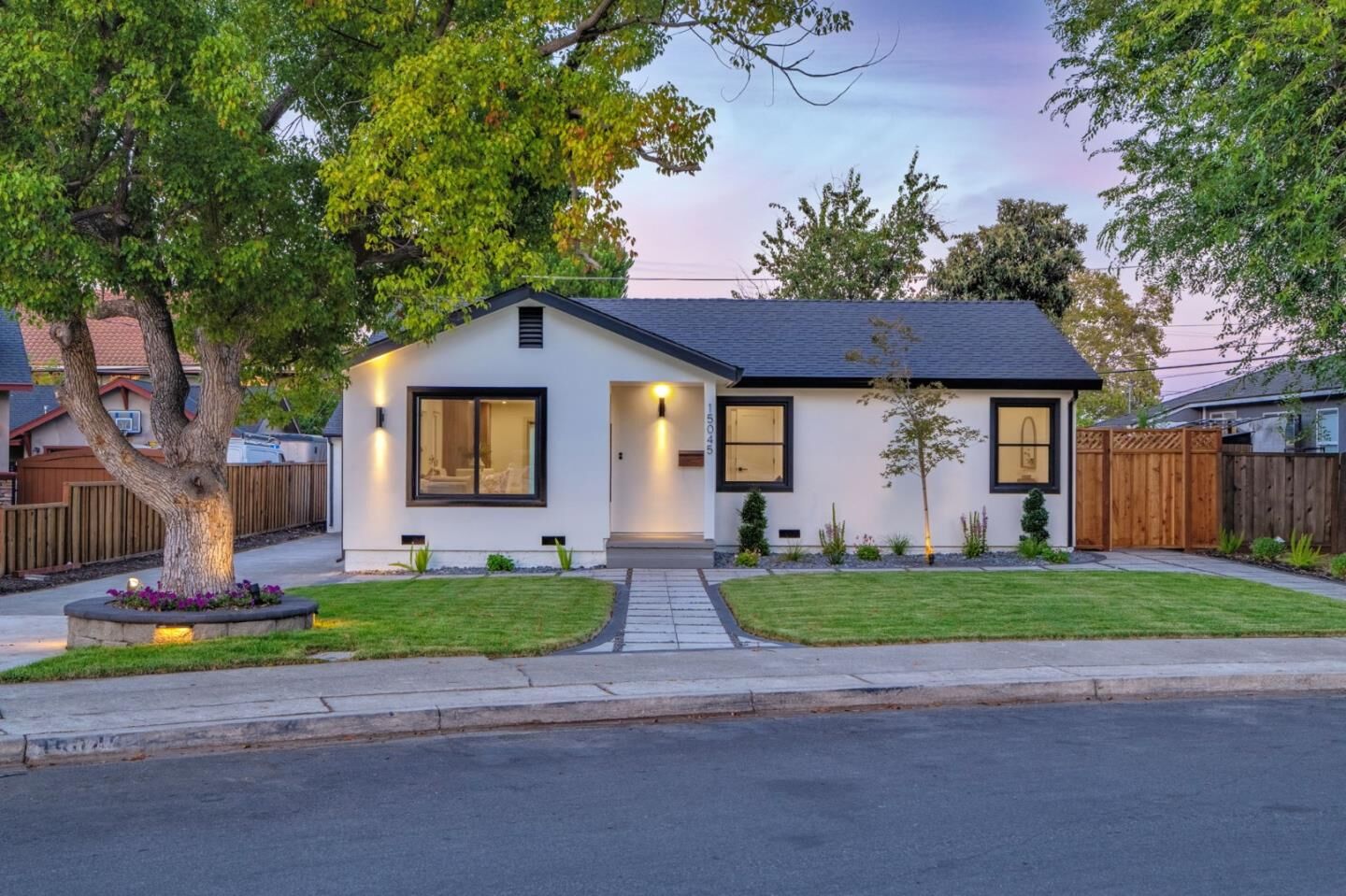 Property Photo:  15045 Stratford Drive  CA 95124 