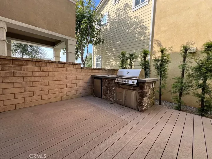 Property Photo:  789 E Sierra Madre  CA 91702 