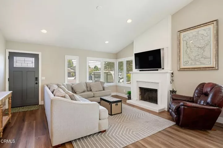 Property Photo:  6385 Calle Bodega  CA 93012 