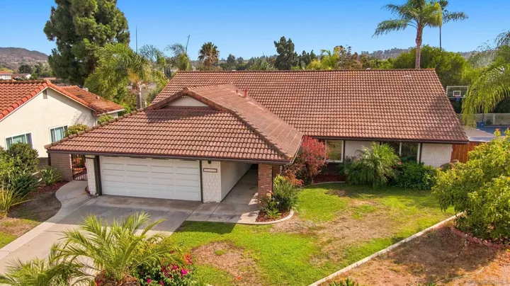 Property Photo:  12579 Cresta Pl  CA 92128 