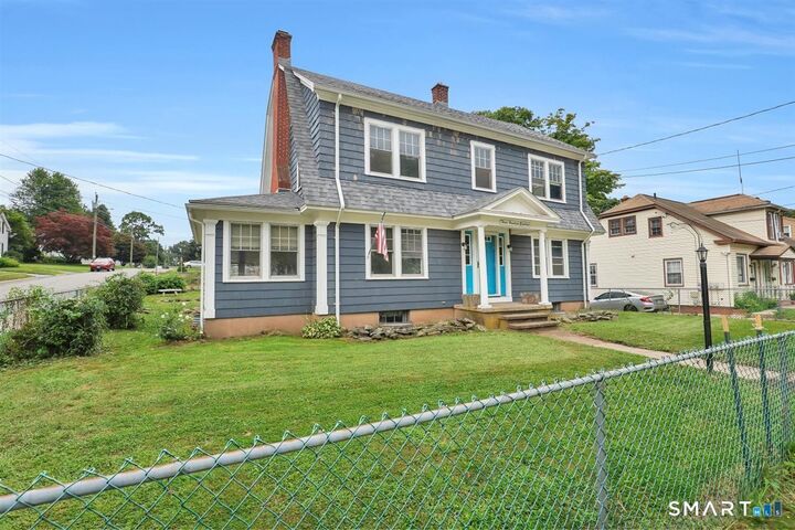 Property Photo: 318 Middle Turnpike East CT 06040