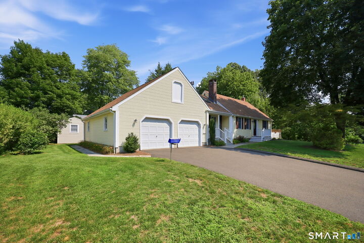 Property Photo:  7 Play Road  CT 06082 
