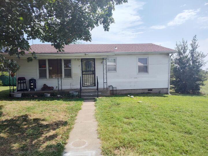 Property Photo: 7 Bona Loop MO 65601
