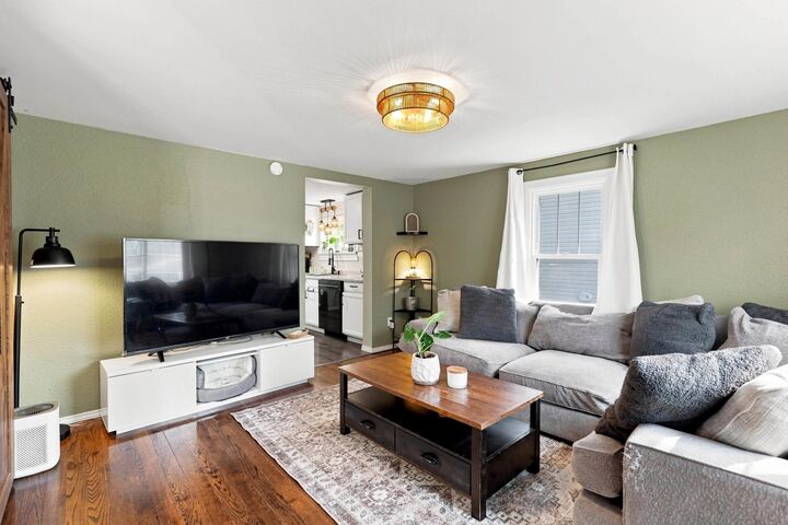 Property Photo:  5108 N Maple St  WA 99205 