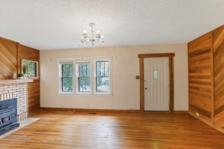 Property Photo:  16 N Arties Ct  WA 99016 