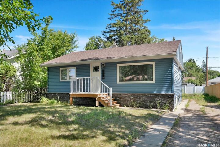 1119 Elgin Avenue — photo 1