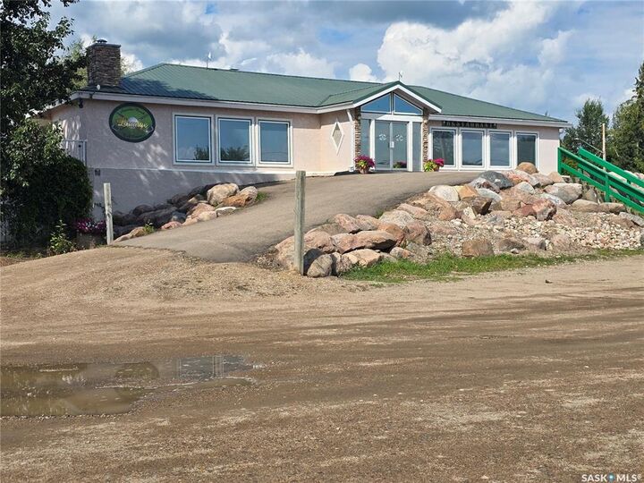 Property Photo:  312 Mariner Avenue  SK S0M 1X0 