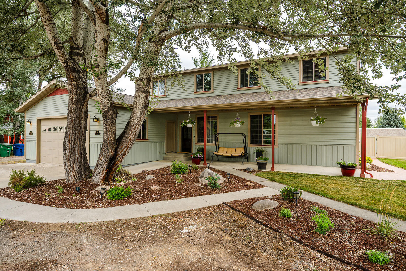 Property Photo:  855 Absaraka Street  WY 82801 