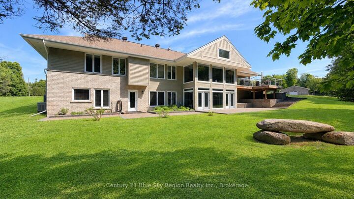 Property Photo: 395 Carmichael Drive ON P1B 8G2