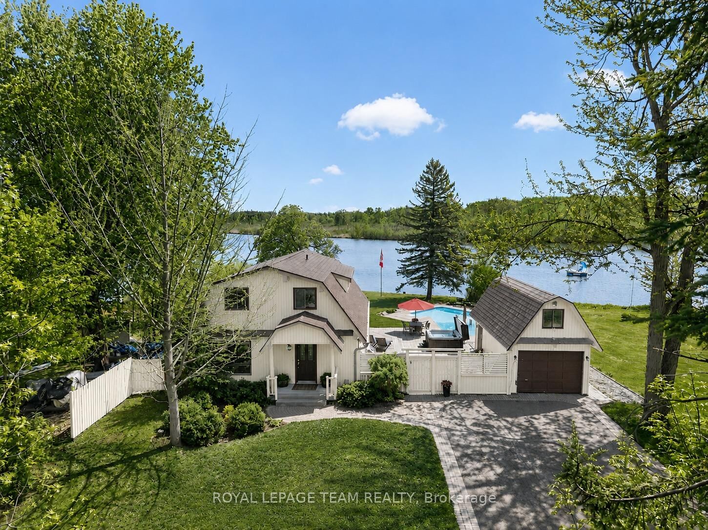 Property Photo: 6721 Rideau Street S ON K0A 2E0