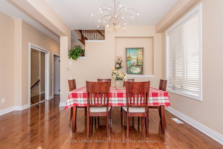 Property Photo: 3347 Whilabout Terrace ON L6L 0A8