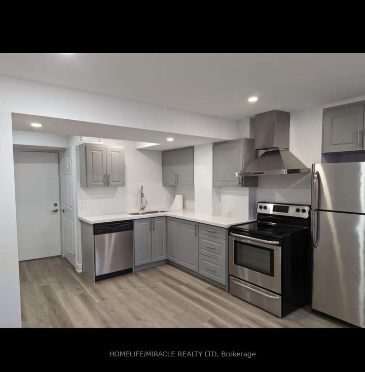 Property Photo:  98 Germain Circle Bsmt  ON L6X 0B3 