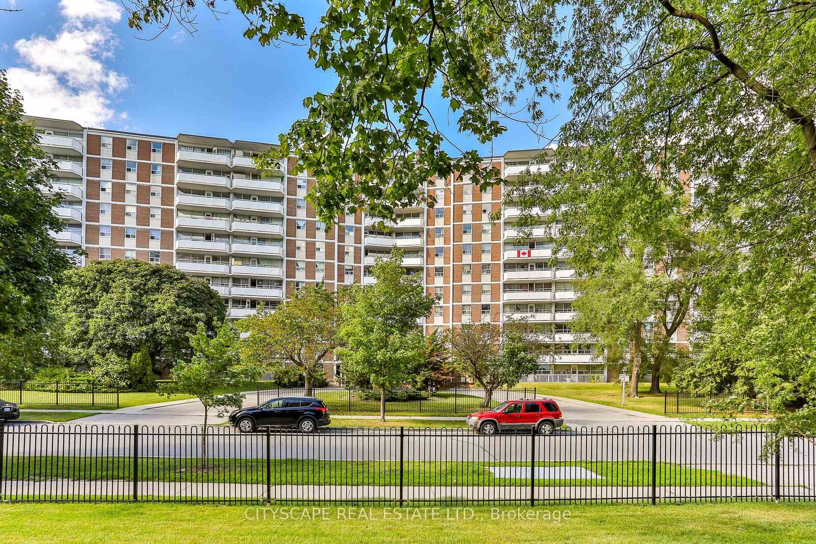 Property Photo:  100 Rowena Drive 719  ON M3A 1P9 