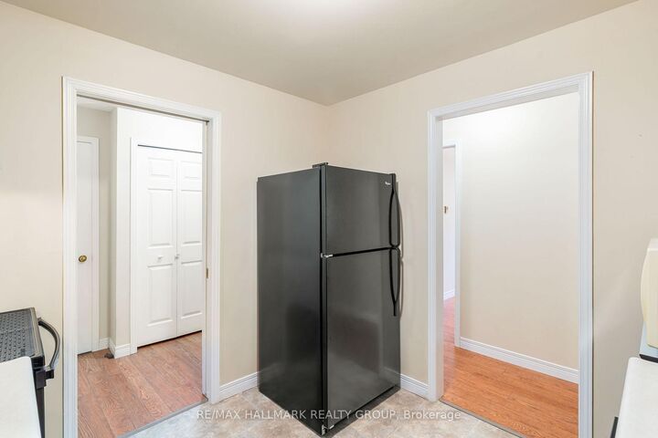Property Photo:  820 Laurier Boulevard 106  ON K6V 6Z2 