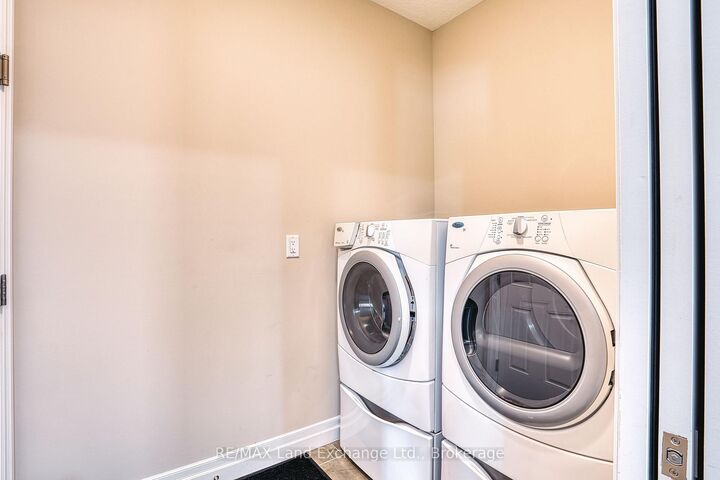 Property Photo: 471 Devonshire Road ON N0H 2C6