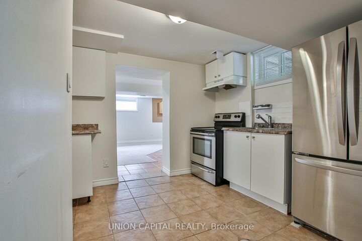Property Photo:  50 Wichey Road Lower  ON M1C 2H9 