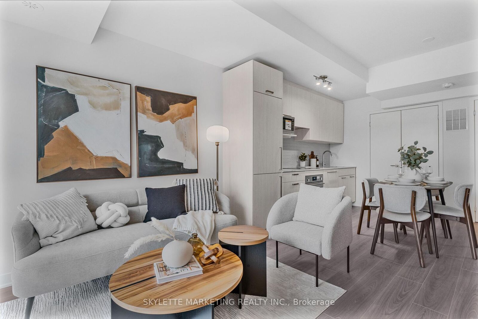 Property Photo:  75 Curlew Drive S 13  ON M3A 0B1 