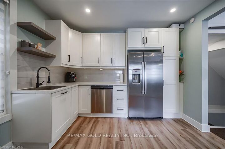 36 Kerr Street — photo 1