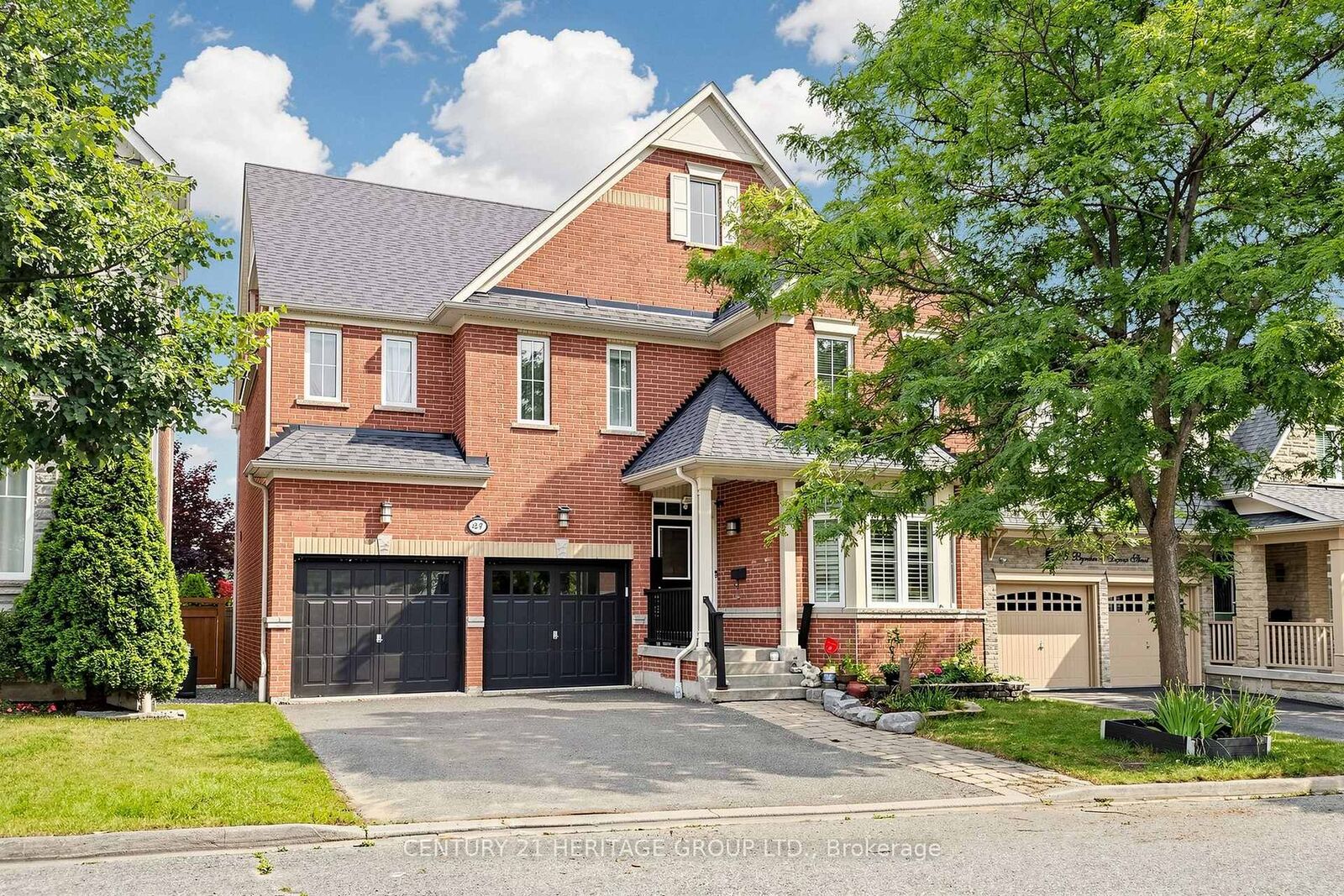 Property Photo: 27 Byram Downs Street ON L1Z 1P9