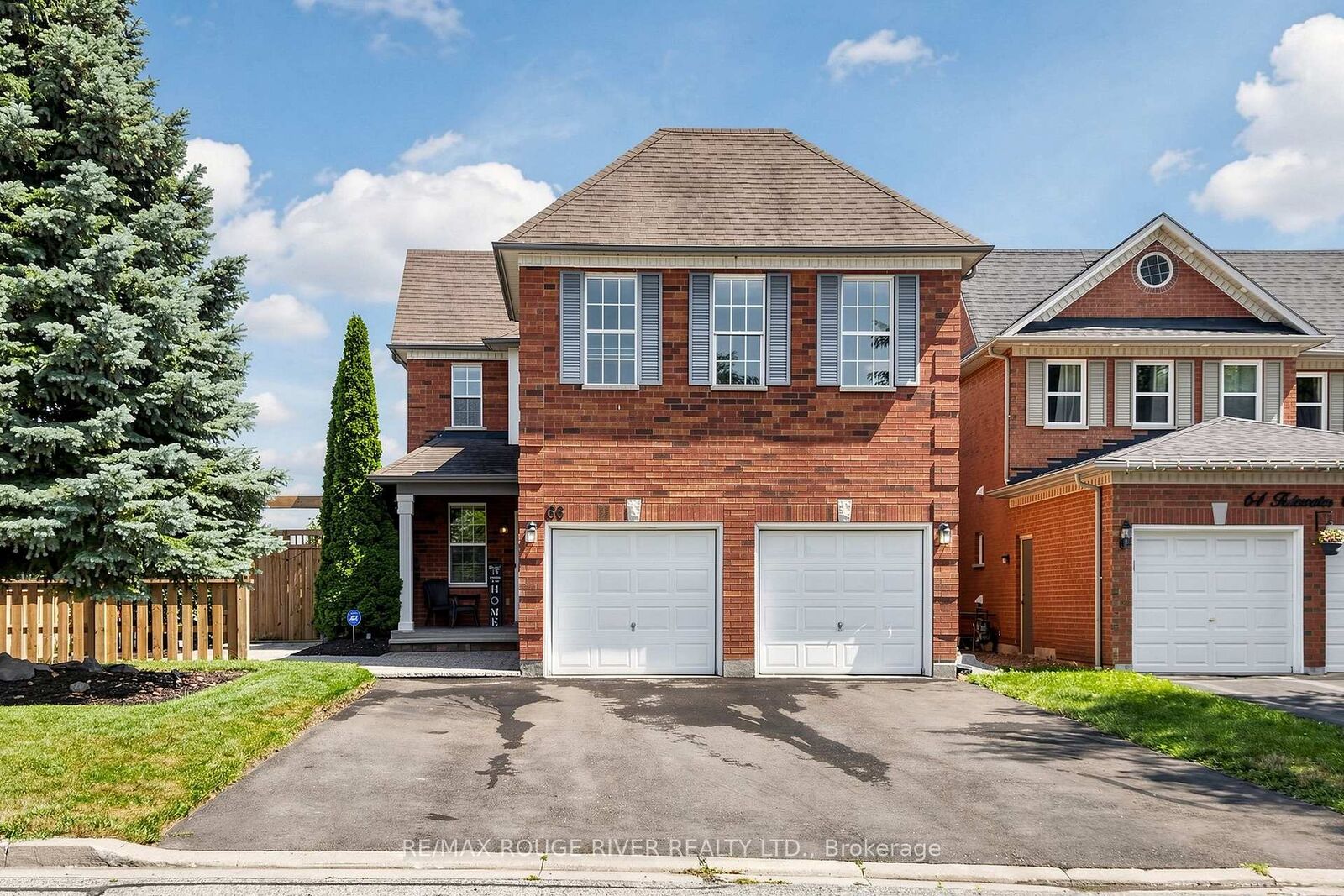 Property Photo: 66 Tidewater Crescent ON L1P 1M3