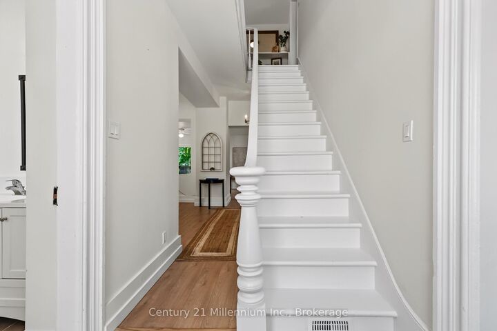 Property Photo:  549 Louisa Street  ON N0G 1C0 