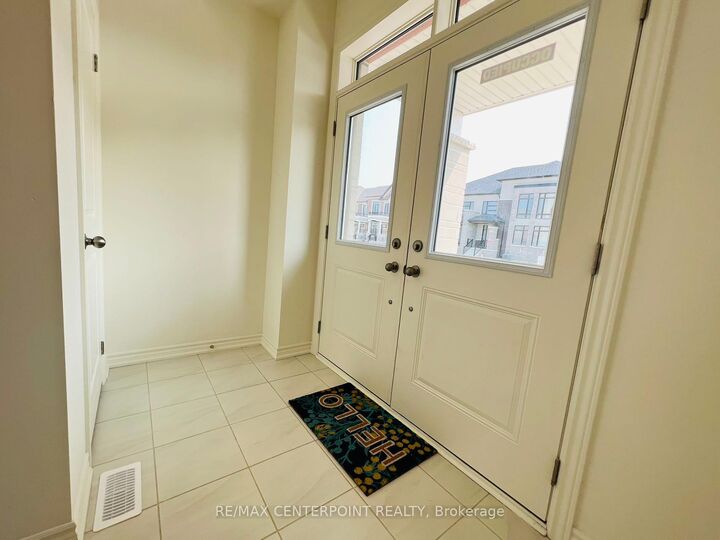 Property Photo:  43 O'Reilly Street  ON L1P 1Y2 