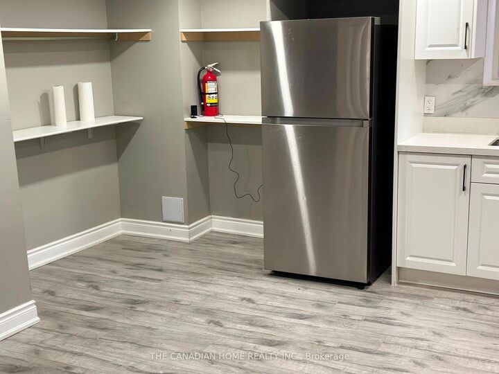 Property Photo:  240 Ridge Road 1  ON N3E 0C2 