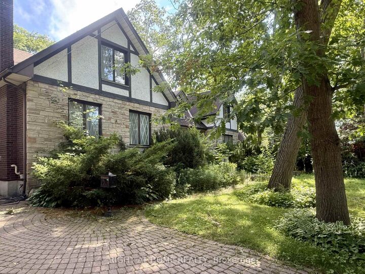 2123 Gordon Drive — photo 1