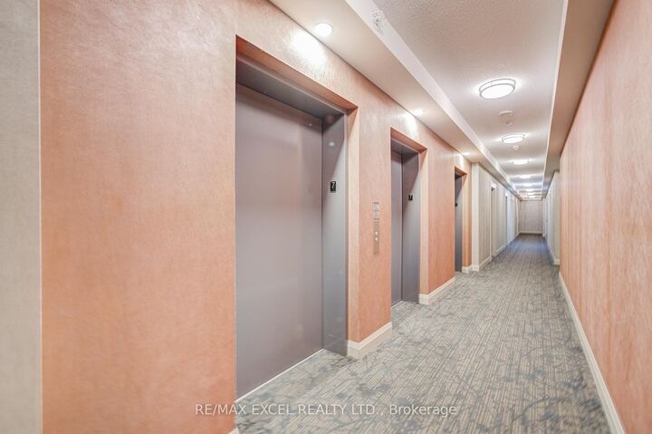 Property Photo: 85 North Park Road S 705 ON L4J 0H8