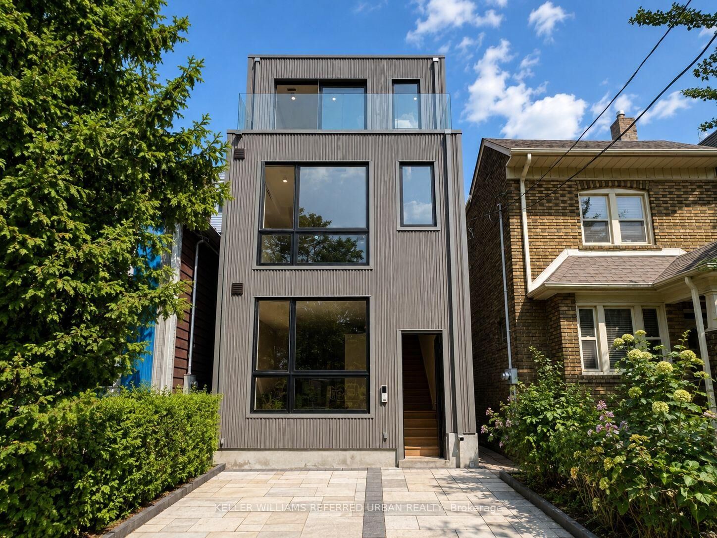 Property Photo:  269 Brunswick Avenue 4  ON M5S 2M6 