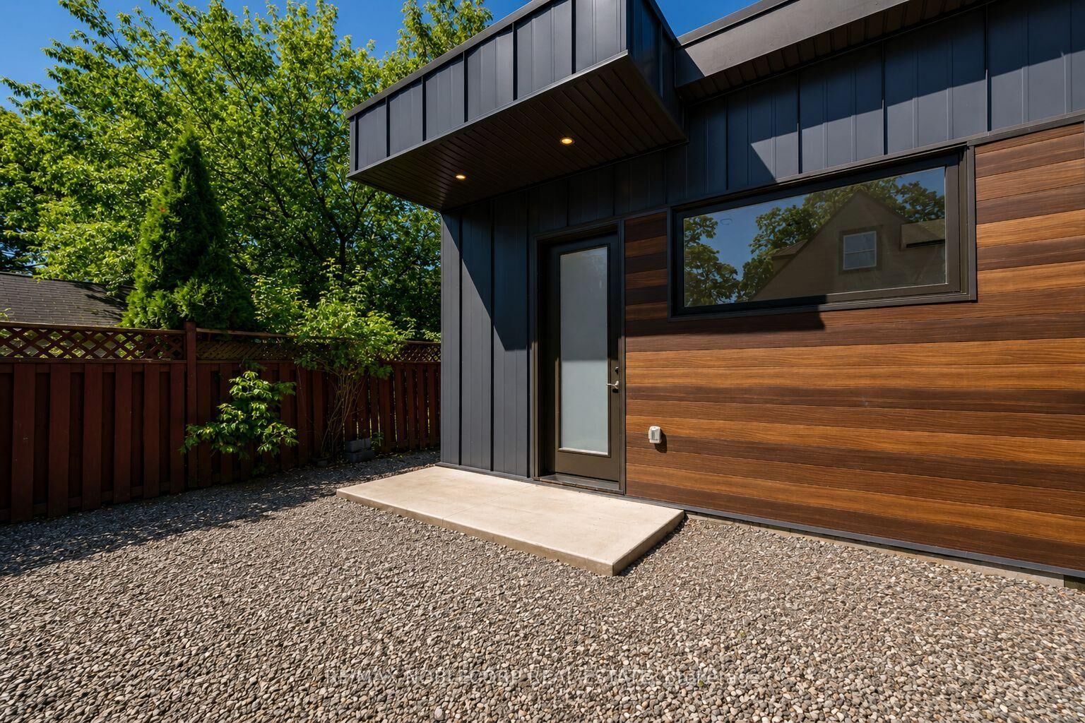 Property Photo: 6 Evandale Road Garden Suite ON M1L 3S1