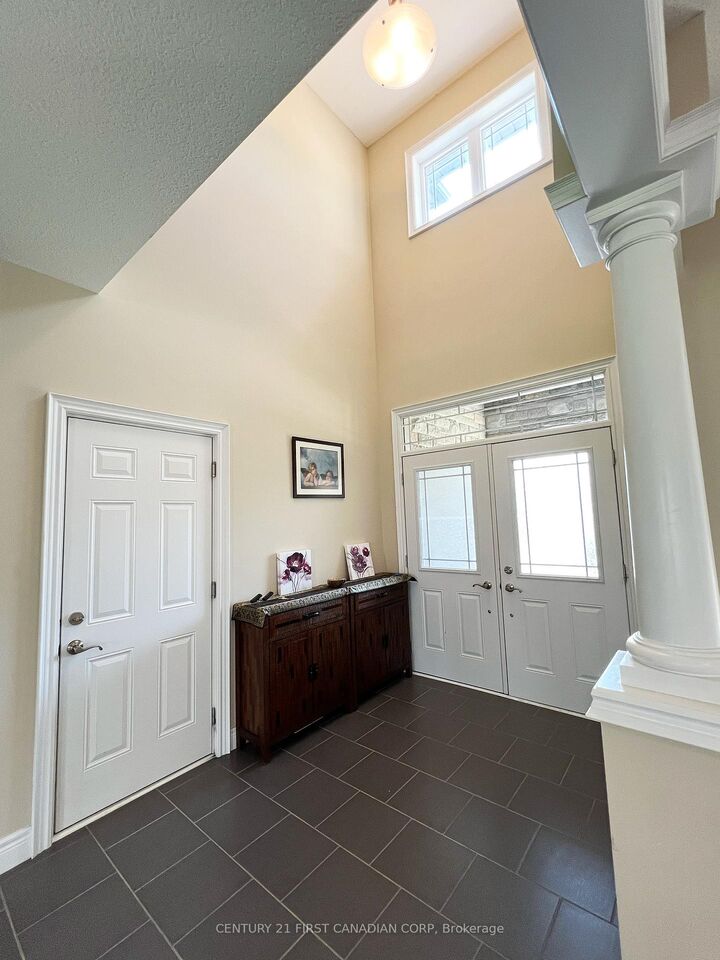 Property Photo:  75 Bradwell Chase  ON N6G 0P3 