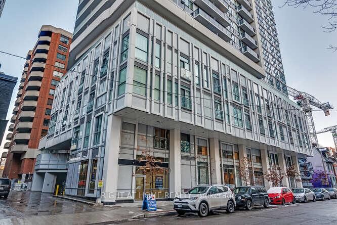 Property Photo: 77 Mutual Street 321 ON M5B 0B9
