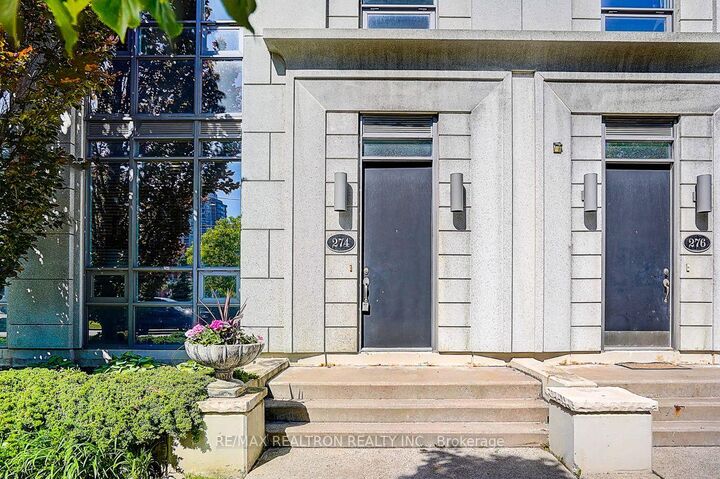Photo de la propriété: 274 Duplex Avenue ON M2M 0A4