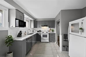 Property Photo:  76 Terrace Drive  ON L9A 2Y6 