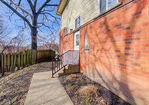 Property Photo:  119 Cedar Street S 15  ON N2G 3L6 