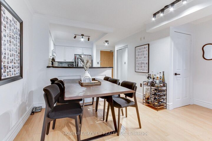 Property Photo:  245 Pine Grove Road 110  ON L4L 2H7 