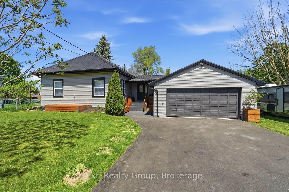Property Photo:  24 Wilkins Street  ON K8P 1P1 