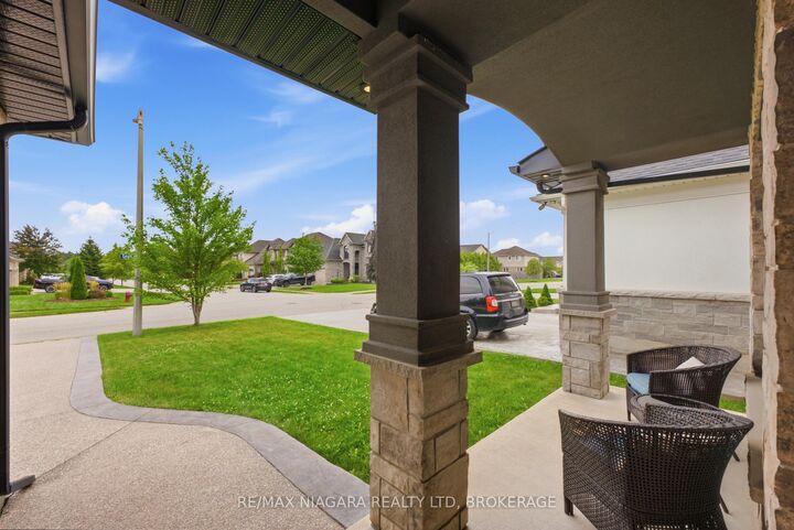Property Photo: 9305 Eagle Ridge Drive ON L2H 0G4