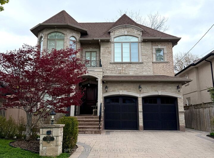 223 Lennox Avenue — photo 1