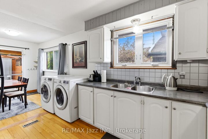 Property Photo:  621 Willow Crescent  ON K9A 2B4 