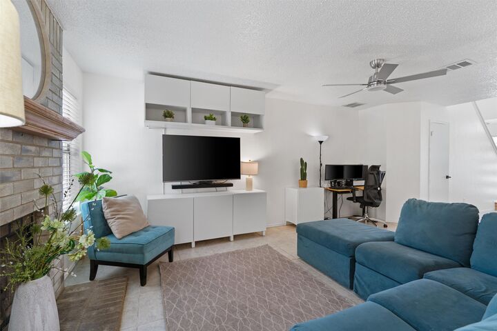 Property Photo: 14034 Maricella Lane TX 78660