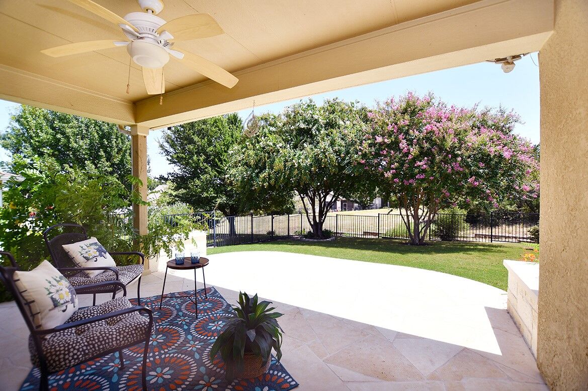 Property Photo: 303 Salt Creek Lane TX 78633