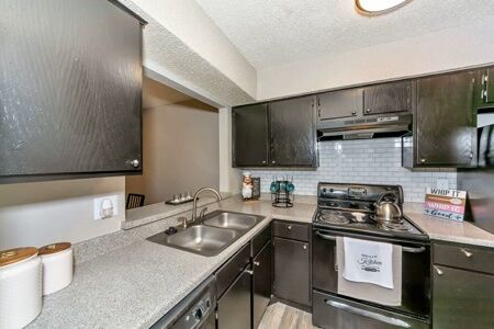 Property Photo: 500 E Loop 820 606 TX 76112
