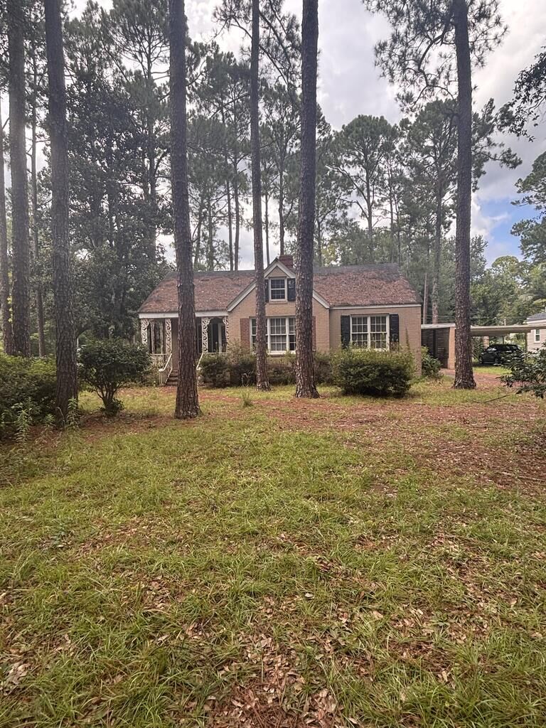 Property Photo: 717 Eighth Avenue GA 31701