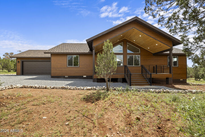 Property Photo:  2747 Apollo Circle  AZ 85933 