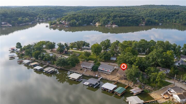 Property Photo: 801 Applewood Drive MO 65326