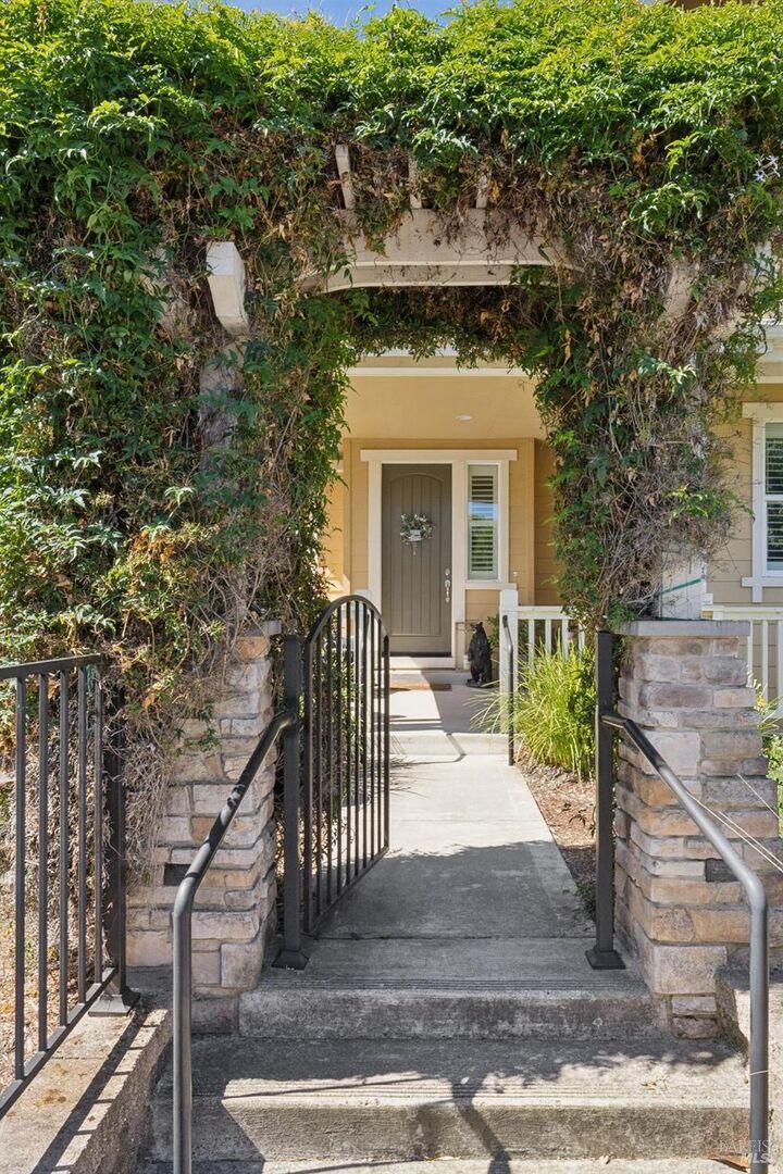 Property Photo:  1627 Hill Road  CA 94947 